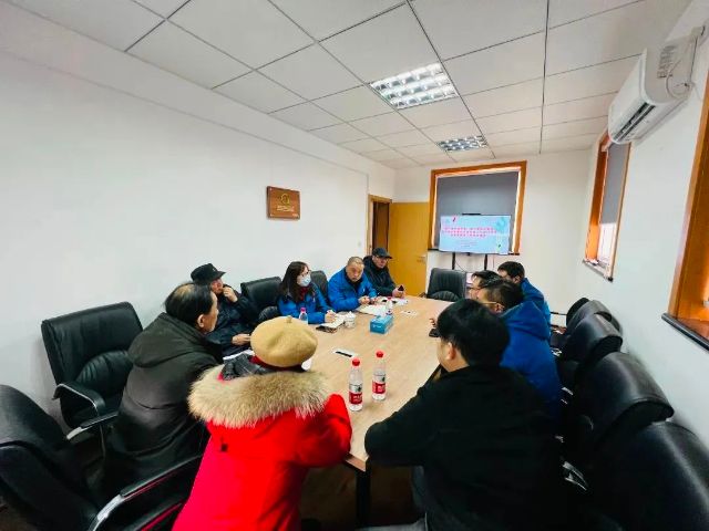 加梯施工遇上“停车难”，看这个小区如何解