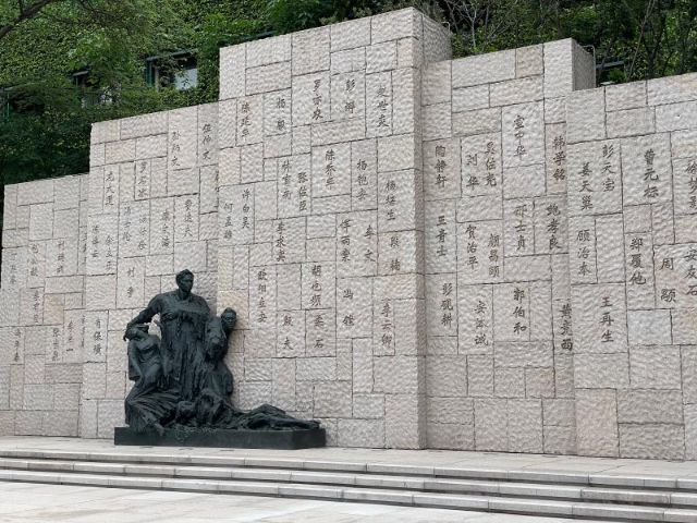 0629_165418_296.jpg 8cf936ff9ee0431282cdd8cccaab3e26.jpg