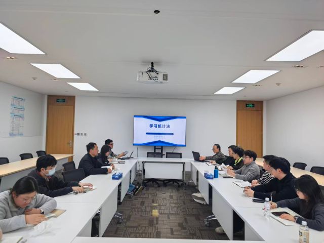 0401_101104_964.jpg 虹梅街道稿件2.jpg