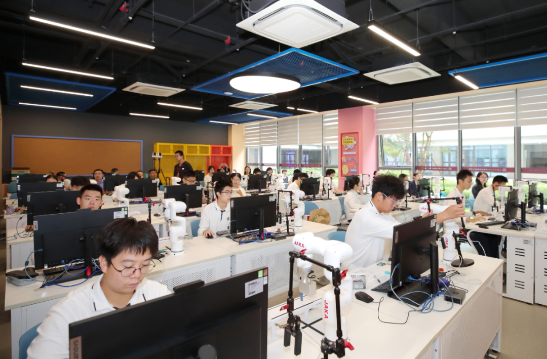 微信图片_2026-10-21_085739_808.png 微信图片_2026-10-21_085739_808.png
